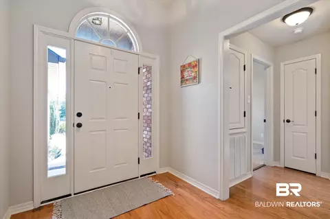 2885 E Rebecca Dr, Mobile, AL 36618 photo 3