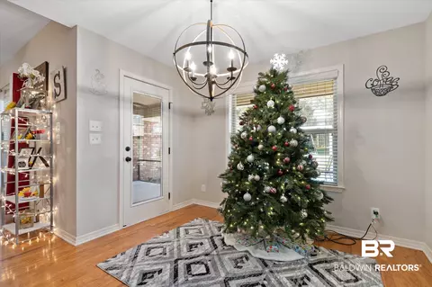 2885 E Rebecca Dr, Mobile, AL 36618 photo 7