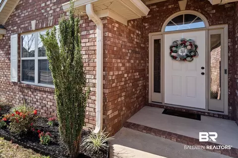 2885 E Rebecca Dr, Mobile, AL 36618 photo 2