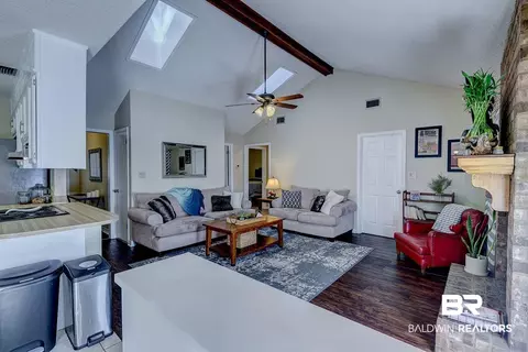 124 Michael Loop, Daphne, AL 36526 photo 4