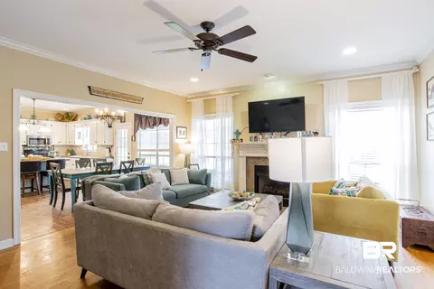 2155 Brittany Dr, Mobile, AL 36695 photo 9