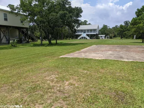 9060 Shell Belt Rd, Coden, AL 36523 photo 3