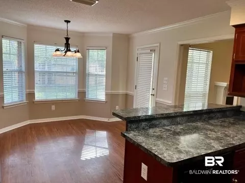 8375 Rachael Dr, Mobile, AL 36695 photo 2