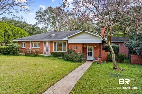 305 Wayne Pl, Mobile, AL 36609 photo 1