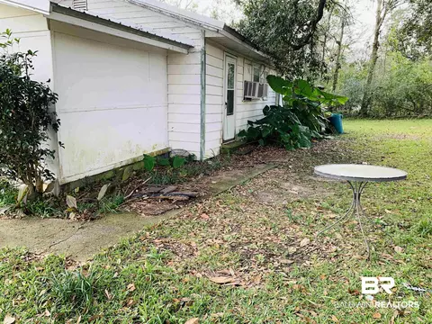 13453 Finley Ln, Stapleton, AL 36578 photo 2