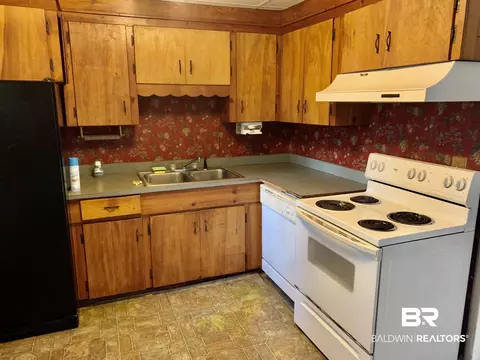 13453 Finley Ln, Stapleton, AL 36578 photo 5