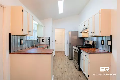 740 Copperfield Dr, Mobile, AL 36608 photo 9