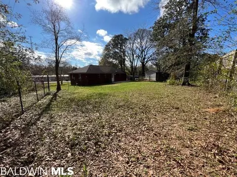 13425 Finley Ln, Stapleton, AL 36578 photo 10