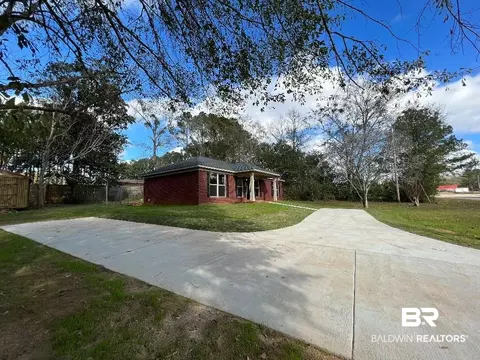 13425 Finley Ln, Stapleton, AL 36578 photo 2