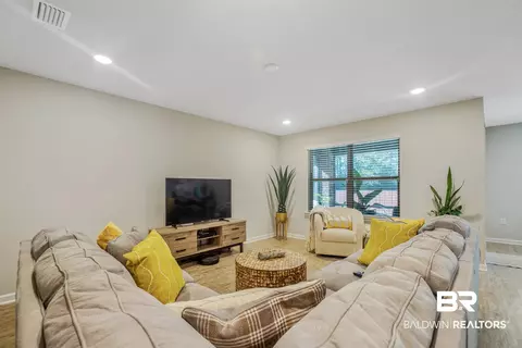 8230 Irwin Loop, Daphne, AL 36526 photo 7