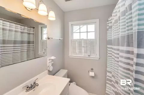 22 Benedict Pl, Mobile, AL 36606 photo 12