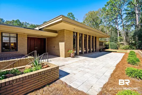 208 Childree Dr, Mobile, AL 36608 photo 4