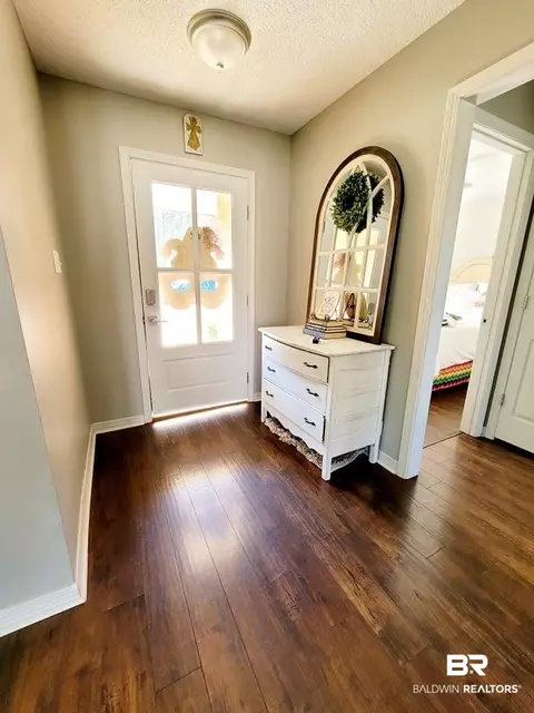 10026 Peyton Dr, Mobile, AL 36695 photo 5