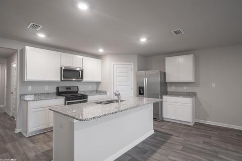 8123 Irwin Loop, Daphne, AL 36526 photo 6