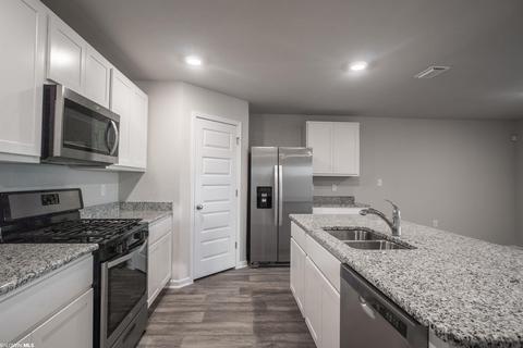 8123 Irwin Loop, Daphne, AL 36526 photo 7