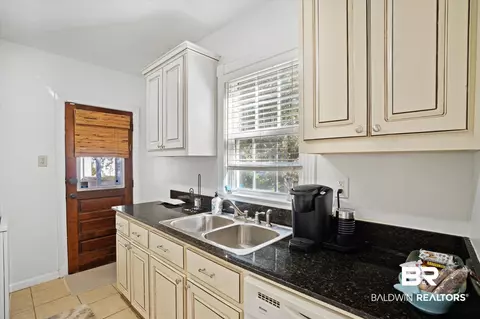 214 Upham St #10A, Mobile, AL 36607 photo 8