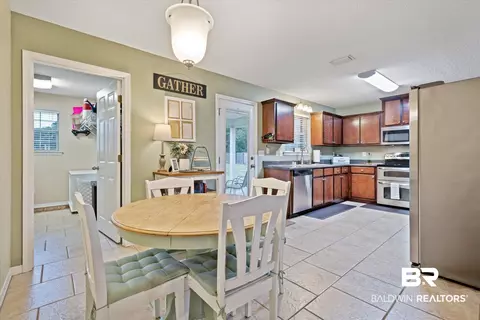 10965 W Brighton Dr, Chunchula, AL 36521 photo 4