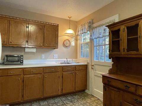 272 W Border Dr, Mobile, AL 36608 photo 11