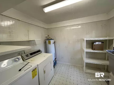 272 W Border Dr, Mobile, AL 36608 photo 8