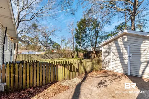 3160 Calais St, Mobile, AL 36606 photo 6