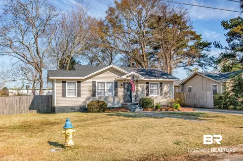 3160 Calais St, Mobile, AL 36606 photo 1