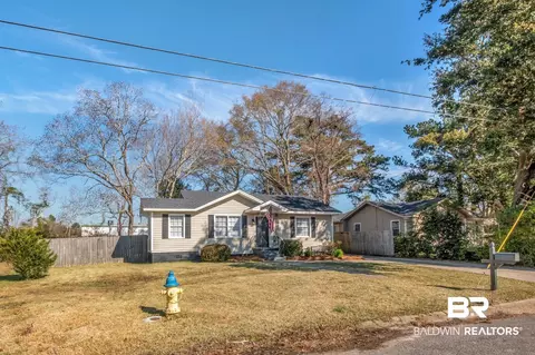 3160 Calais St, Mobile, AL 36606 photo 2