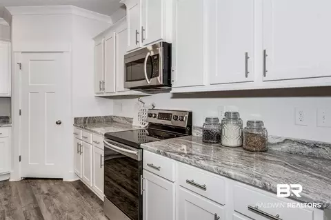 9933 Lakeview Dr, Foley, AL 36535 photo 8