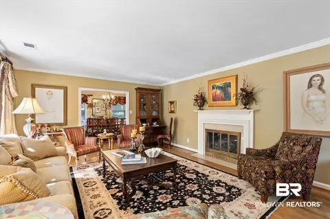 14 N Spring Bank Rd, Mobile, AL 36608 photo 4