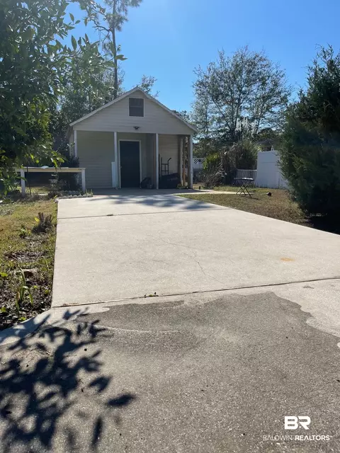 497 Elberta Loop, Lillian, AL 36549 photo 1