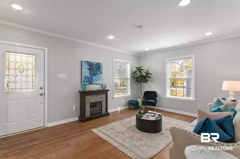 164 Crenshaw St, Mobile, AL 36606 photo 4