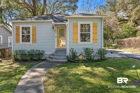 164 Crenshaw St, Mobile, AL 36606 photo 1