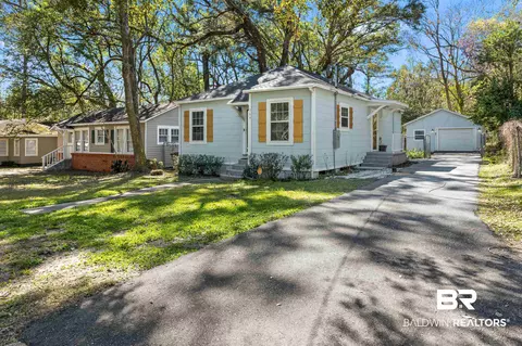 164 Crenshaw St, Mobile, AL 36606 photo 3