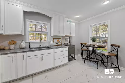 164 Crenshaw St, Mobile, AL 36606 photo 9