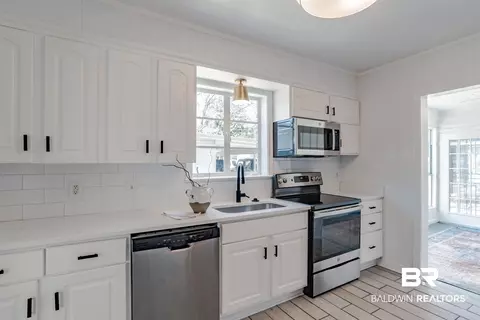 2504 Oak View Dr, Mobile, AL 36606 photo 14