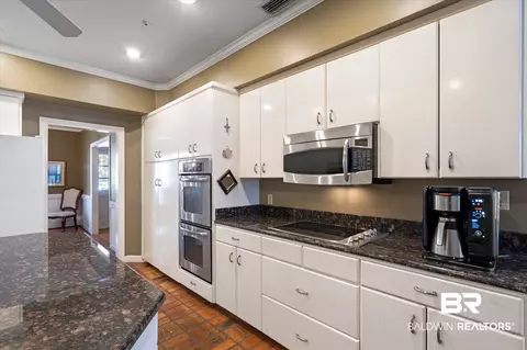 1121 Sutton Ct, Mobile, AL 36609 photo 10