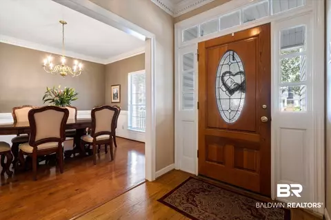 1121 Sutton Ct, Mobile, AL 36609 photo 3