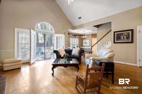 1121 Sutton Ct, Mobile, AL 36609 photo 6