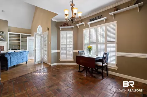 1121 Sutton Ct, Mobile, AL 36609 photo 14