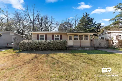 2413 Mcphillips Dr, Daphne, AL 36526 photo 1