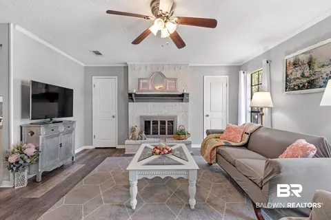 102 Cherry Cir, Daphne, AL 36526 photo 9
