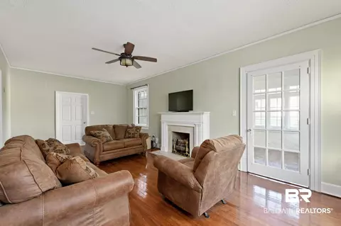 2252 Dauphin St, Mobile, AL 36606 photo 16