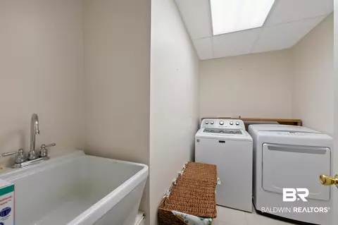 2252 Dauphin St, Mobile, AL 36606 photo 12