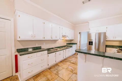 9737 Concord Pl, Mobile, AL 36695 photo 6