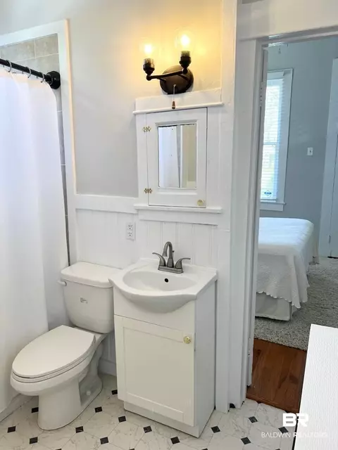 1504 Old Shell Rd, Mobile, AL 36604 photo 22