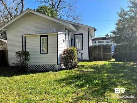 1504 Old Shell Rd, Mobile, AL 36604 photo 23