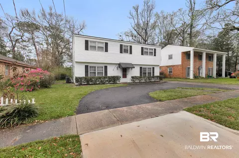413 Coventry Way, Mobile, AL 36606 photo 1