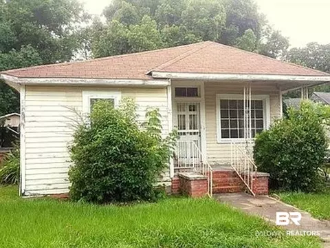 4 Straight St, Mobile, AL 36604 photo 1