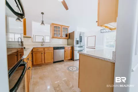 2304 Roberta Dr, Mobile, AL 36617 photo 9
