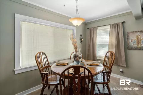2504 Taylor Ave, Mobile, AL 36606 photo 2