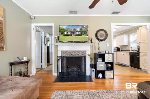 2504 Taylor Ave, Mobile, AL 36606 photo 6